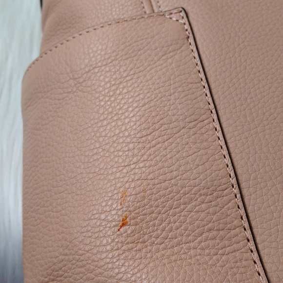 Michael Kors Purse - Picture 7 of 9